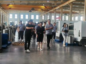 宜陽縣委副書記、縣長候選人張麗娟到香蕉视频在线免费軸承調研