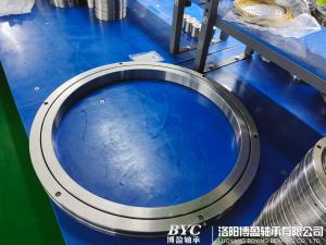 大香蕉在线看的特征與普通軸承的特征有什麽不同